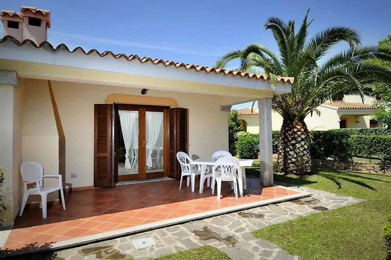 Le Residenze Sole Apartment San Teodoro